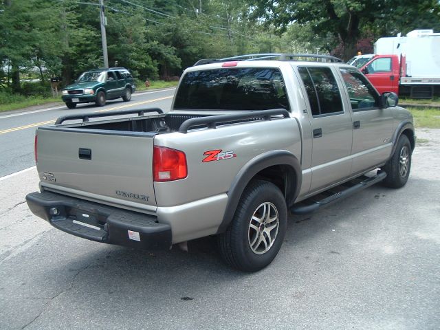 Chevrolet S10 2004 photo 4