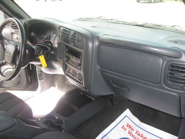 Chevrolet S10 2004 photo 19