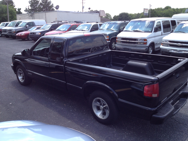 Chevrolet S10 Pickup 1998 photo 4