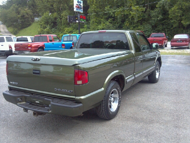 Chevrolet S10 Pickup 2001 photo 3