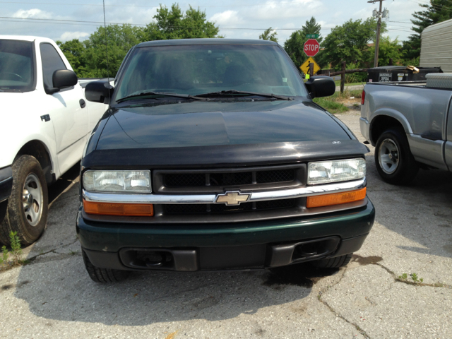 Chevrolet S10 Pickup 2002 photo 4