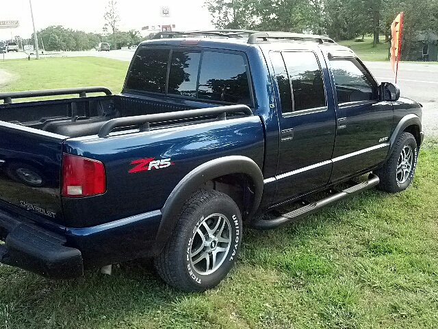 Chevrolet S10 Pickup 2003 photo 1