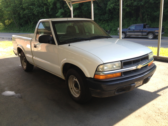 Chevrolet S10 Pickup 2003 photo 1