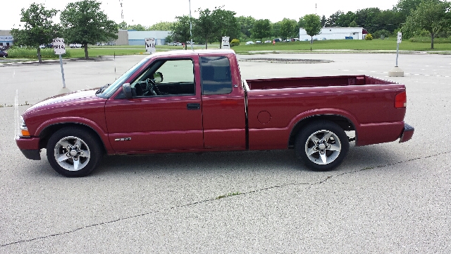 Chevrolet S10 Pickup 2003 photo 3