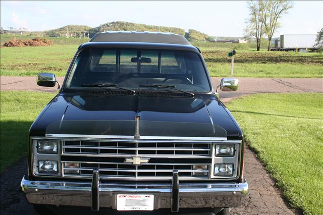 Chevrolet Silverado 1987 photo 4