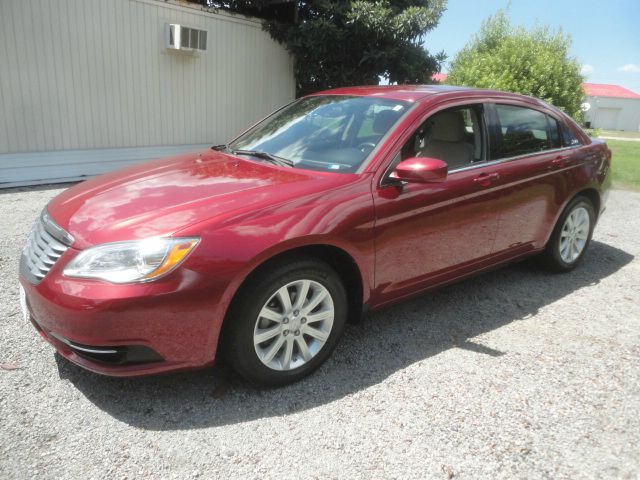 Chrysler 200 2011 photo 15