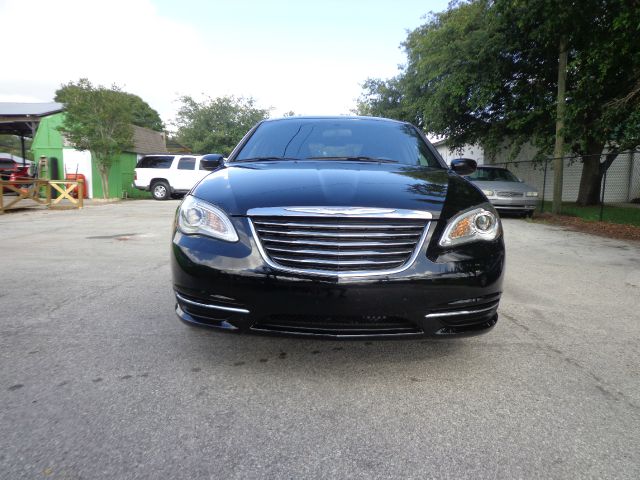 Chrysler 200 3.5 Sedan