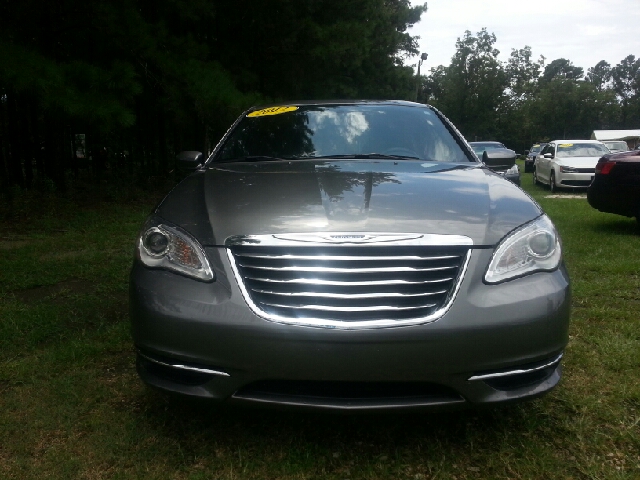 Chrysler 200 2012 photo 2