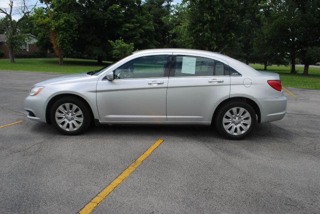 Chrysler 200 2012 photo 17