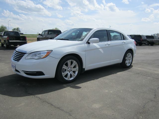 Chrysler 200 2012 photo 3