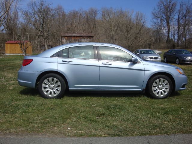 Chrysler 200 2012 photo 12