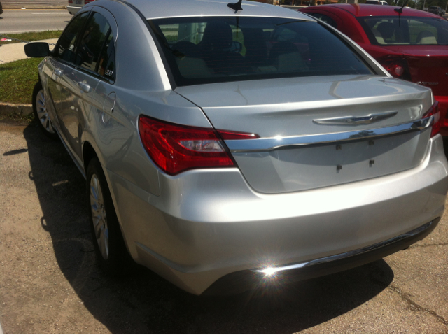 Chrysler 200 2012 photo 5