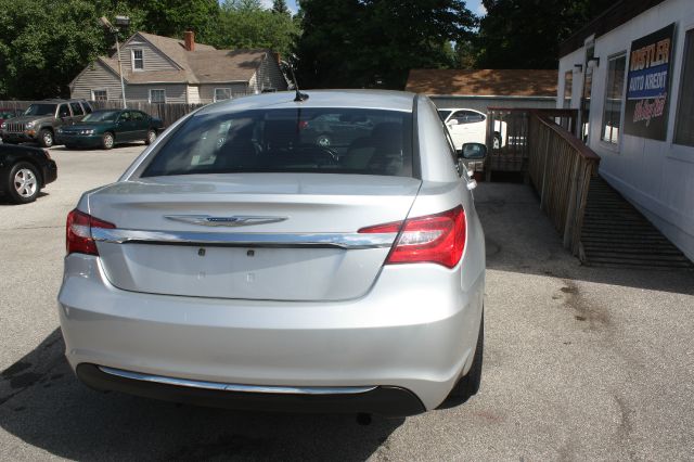 Chrysler 200 2012 photo 4