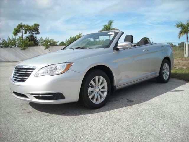 Chrysler 200 2012 photo 5