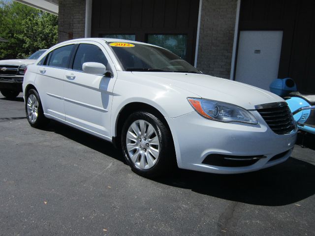 Chrysler 200 2012 photo 3