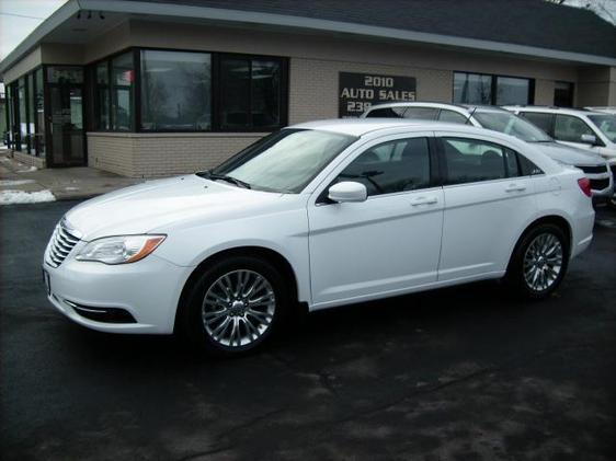 Chrysler 200 2012 photo 4