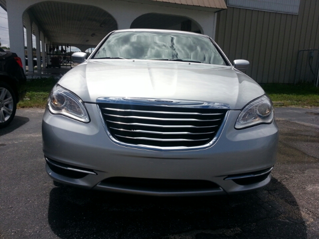 Chrysler 200 2012 photo 10