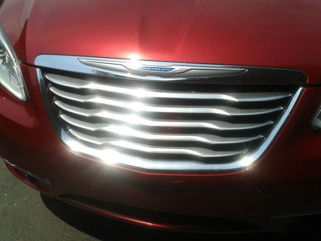 Chrysler 200 2012 photo 2