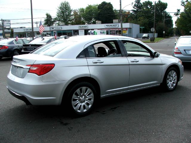 Chrysler 200 2012 photo 4