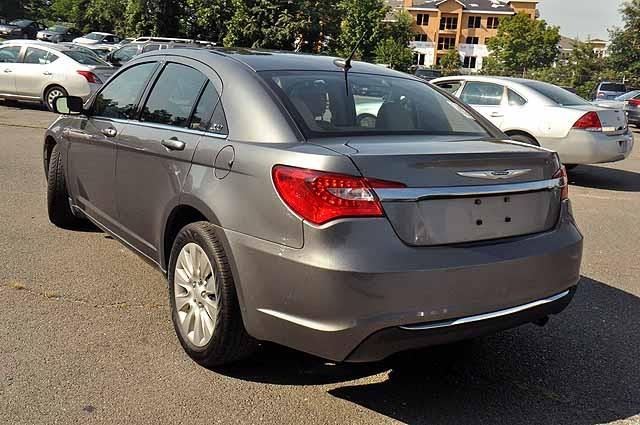 Chrysler 200 Elk Conversion Van Sedan