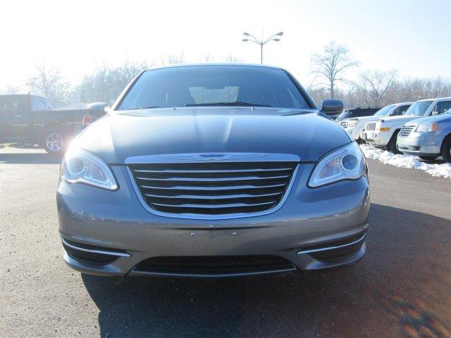 Chrysler 200 2012 photo 20