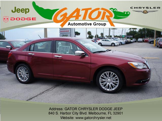 Chrysler 200 2013 photo 3