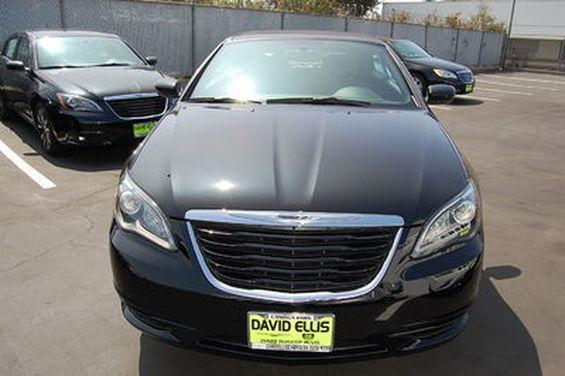 Chrysler 200 2013 photo 3