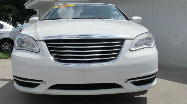 Chrysler 200 2013 photo 4