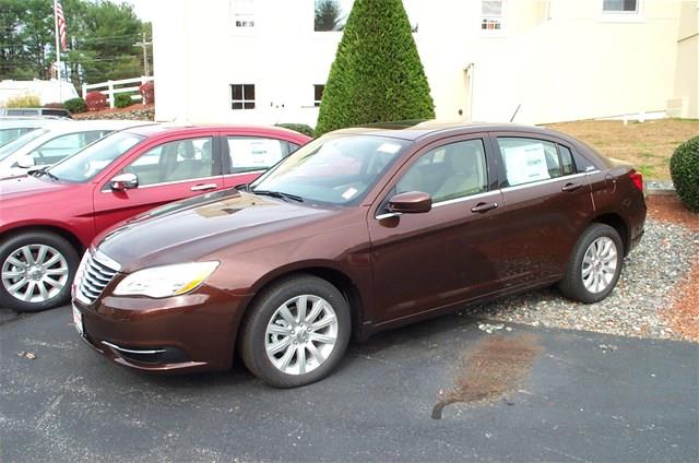 Chrysler 200 2013 photo 4