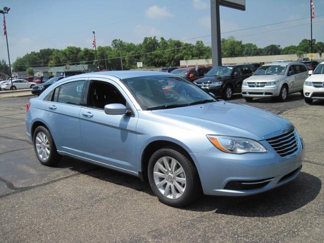 Chrysler 200 2013 photo 4