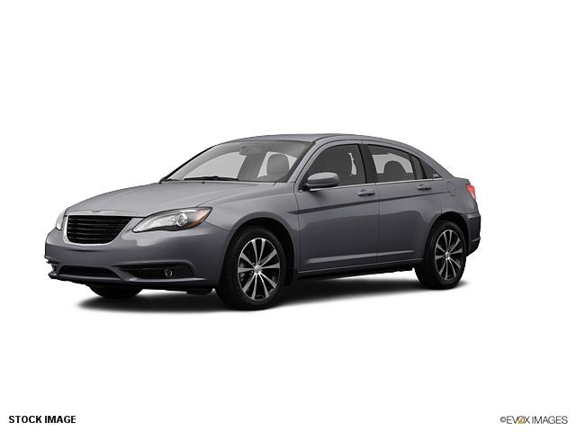 Chrysler 200 2013 photo 4