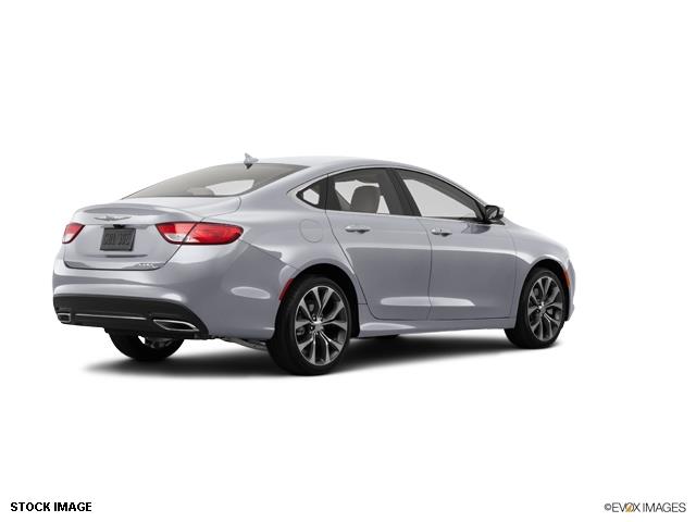 Chrysler 200 2015 photo 4