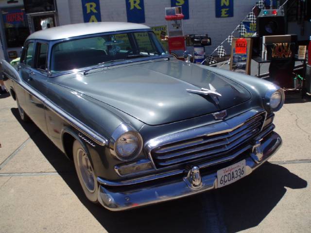 Chrysler 300 1956 photo 2