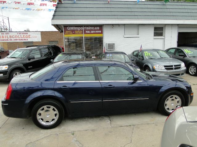 Chrysler 300 2005 photo 16