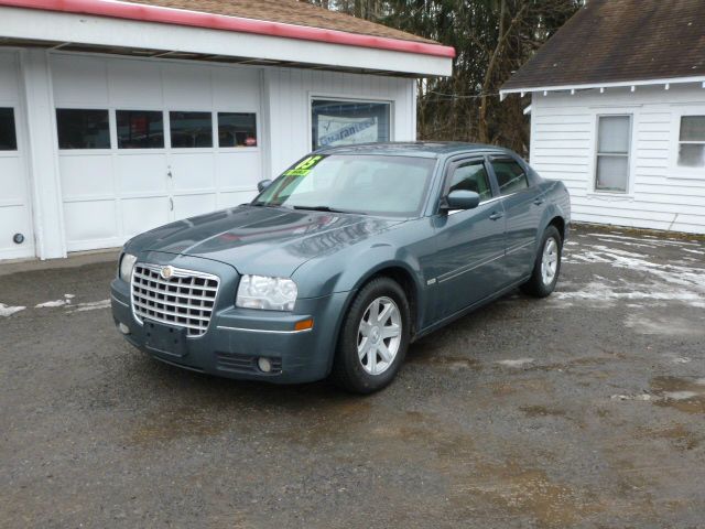 Chrysler 300 2005 photo 4