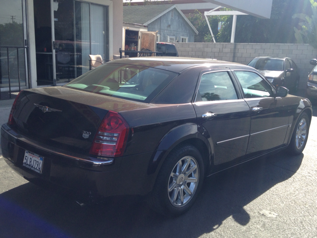 Chrysler 300 2005 photo 1