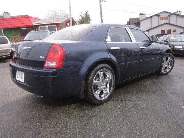 Chrysler 300 2005 photo 4