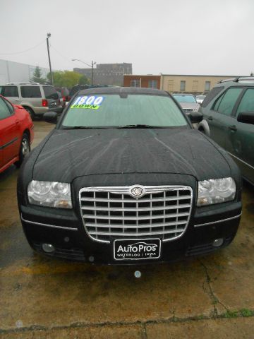 Chrysler 300 2005 photo 3