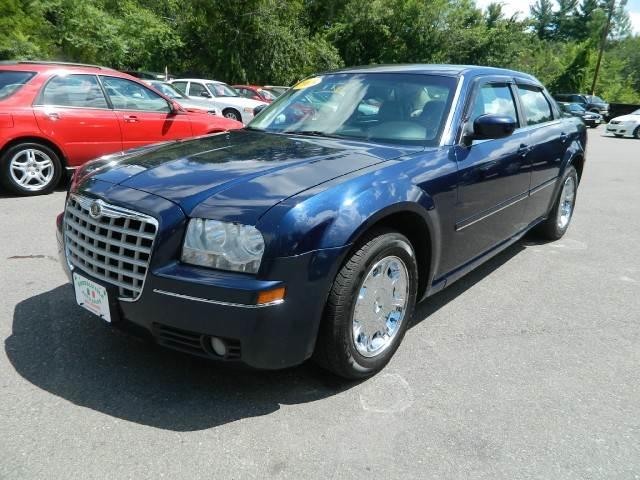 Chrysler 300 2005 photo 0