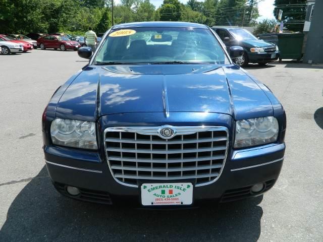 Chrysler 300 2005 photo 4