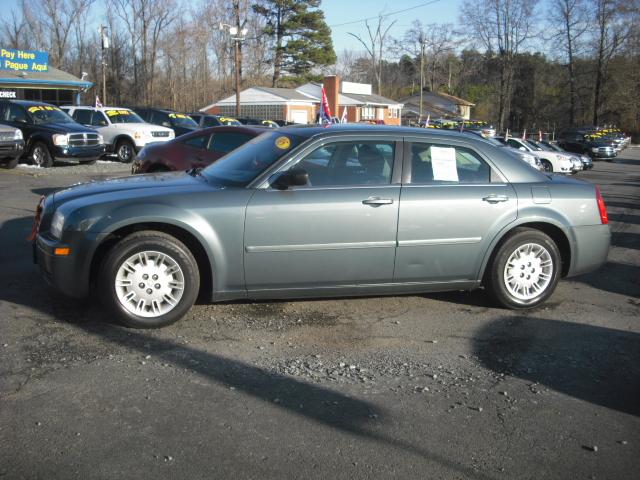 Chrysler 300 2005 photo 1