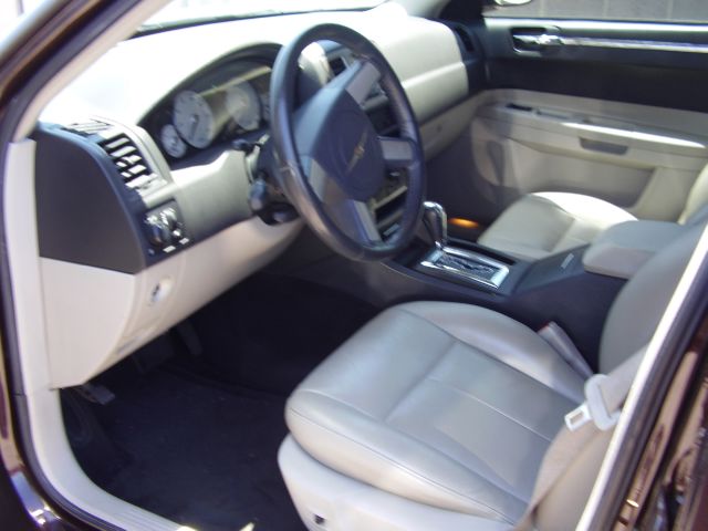 Chrysler 300 2005 photo 3