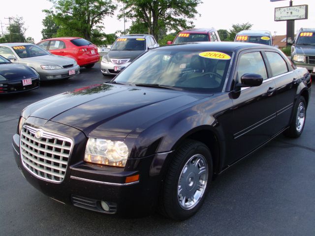 Chrysler 300 2005 photo 19