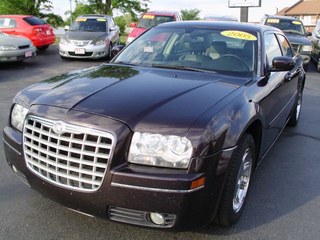 Chrysler 300 2005 photo 3