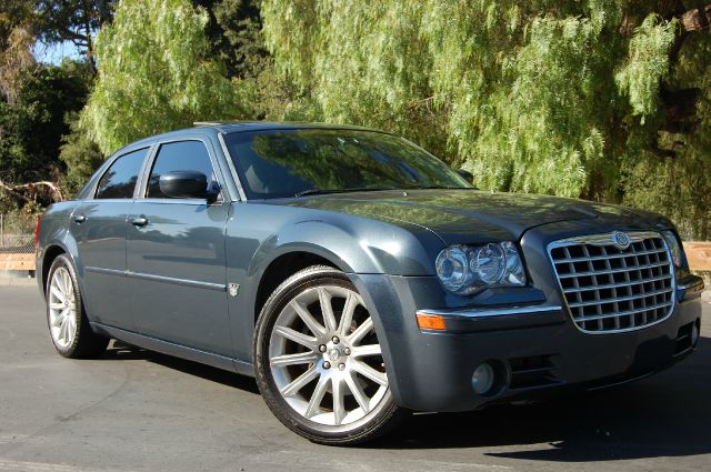 Chrysler 300 2005 photo 4