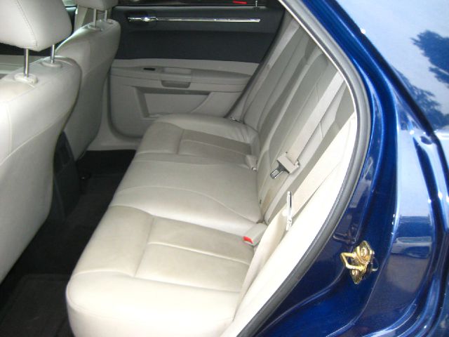 Chrysler 300 2005 photo 1