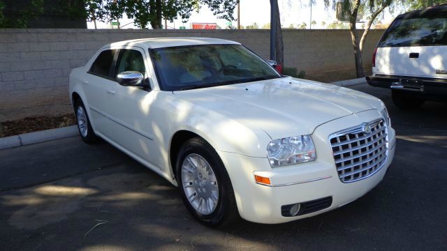 Chrysler 300 2005 photo 3