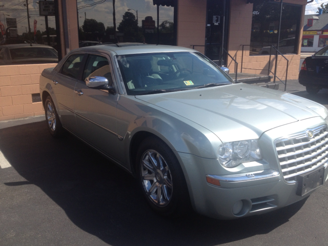 Chrysler 300 2005 photo 4