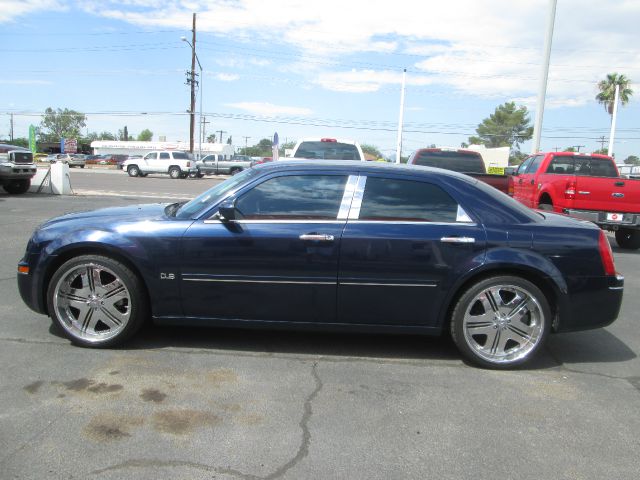 Chrysler 300 2005 photo 3