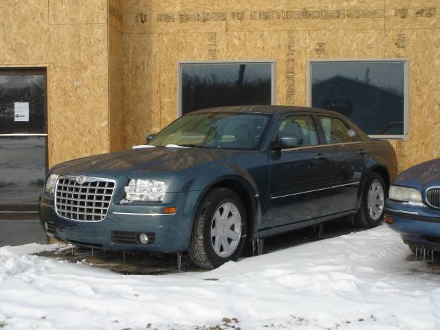 Chrysler 300 2005 photo 1